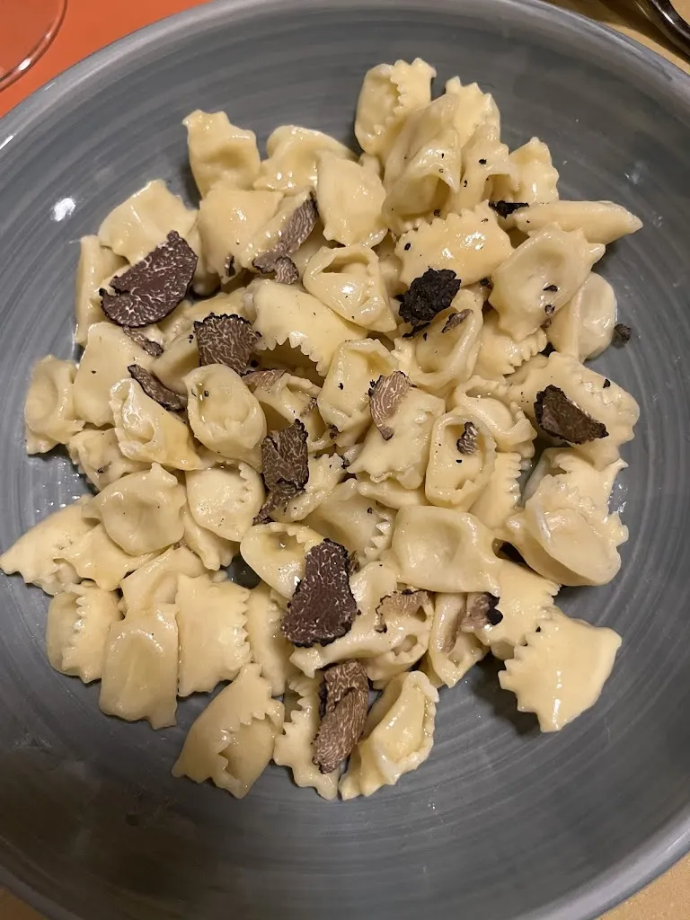 E. “Ely” L._Il Posto Giusto Bistrot - Vineria nel Roero_Govone_recensione