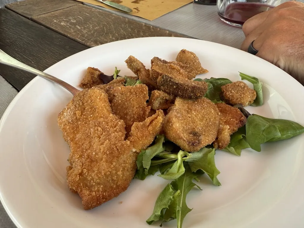 Osteria Dona restaurant in Govone