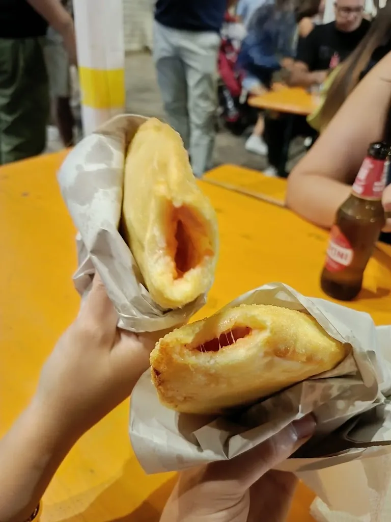 lededico ate_Al Ghiottone (dal 1967) - Panzerotti & Panini_Cerignola_review