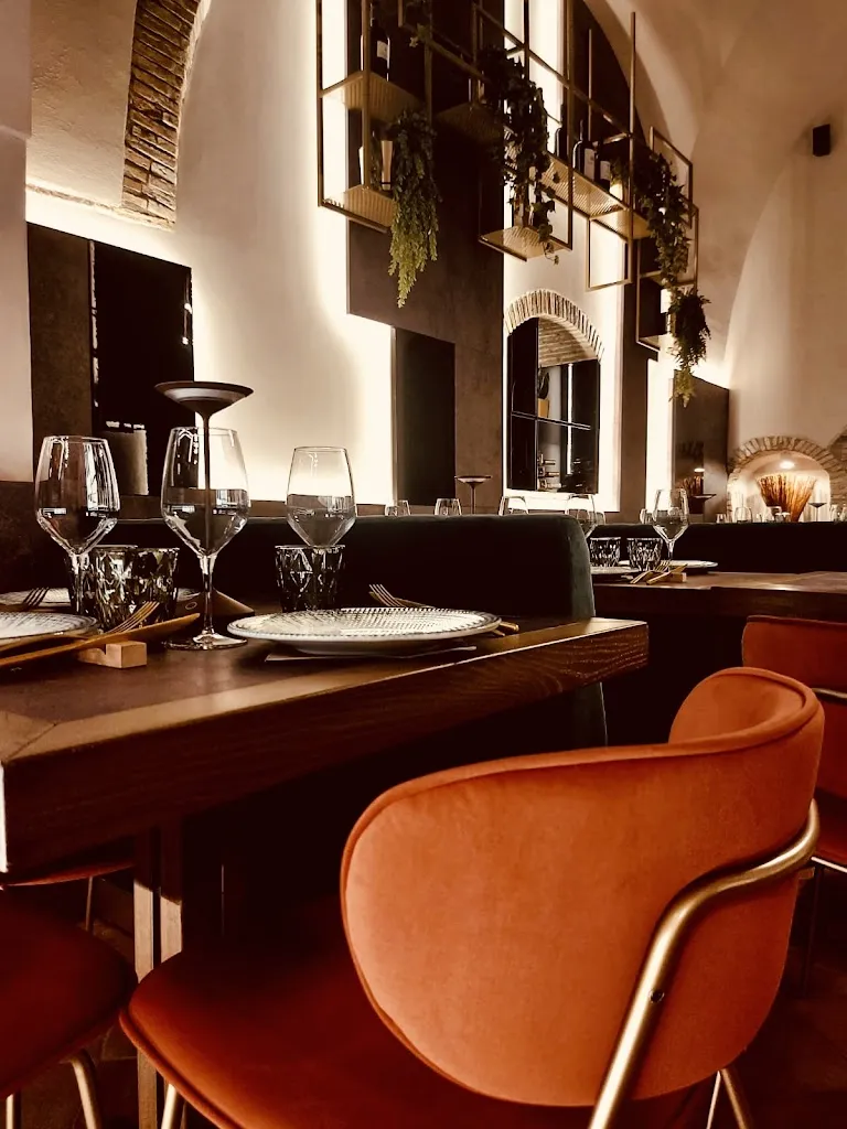 MOMA LA GALLERIA DEL GUSTO restaurant in Cerignola