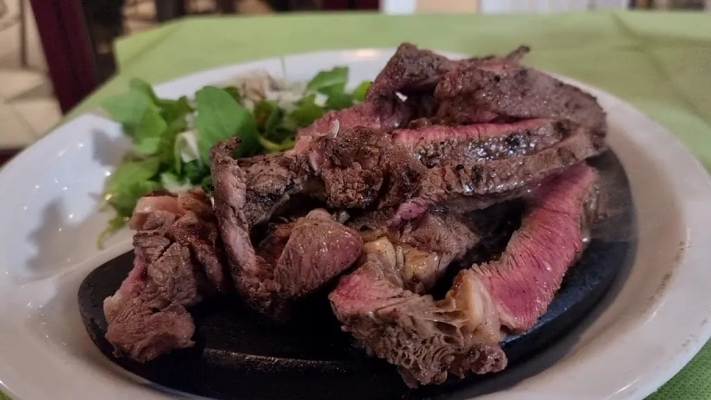 Hotel Ristorante Pizzeria Tramonto_Ancarano_slider_image_2