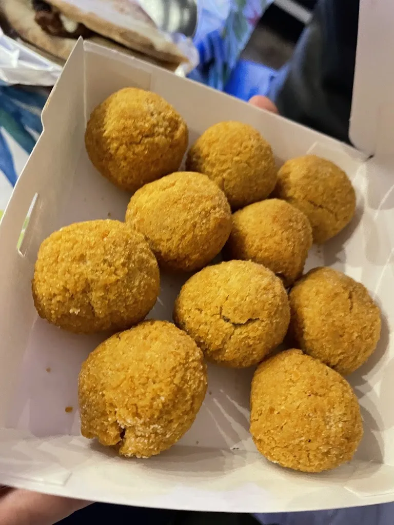 Marta Ramondetto_Officine Anthony's Hamburgeria Pizzeria Birreria_Giaveno_review