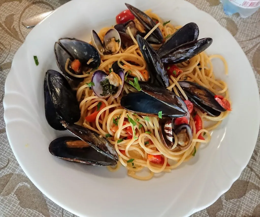 Menu_Ristorante Pizzeria Cala Azzurra_Granozzo con Monticello_image_5