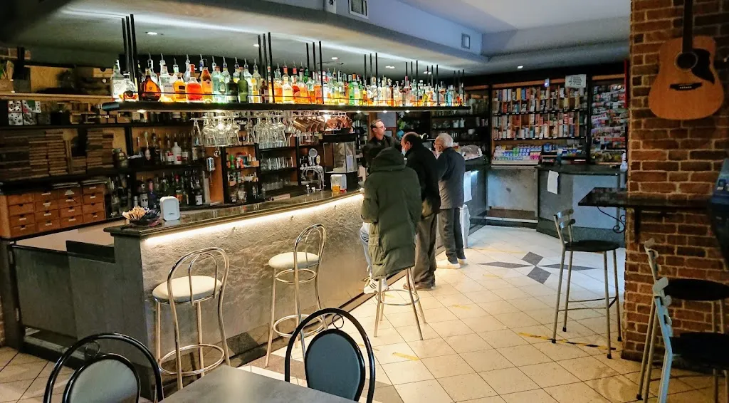 Bar Mirò restaurant in Granozzo con Monticello