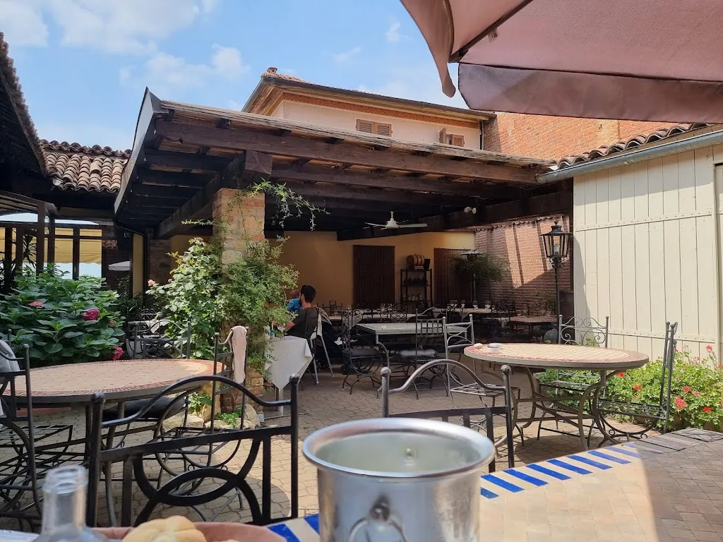 Rian Westdorp_Il Bagatto_Grazzano Badoglio_review