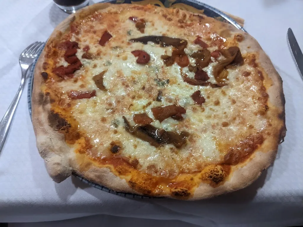 Ristorante Pizzeria Sempione_Gozzano_slider_image_2