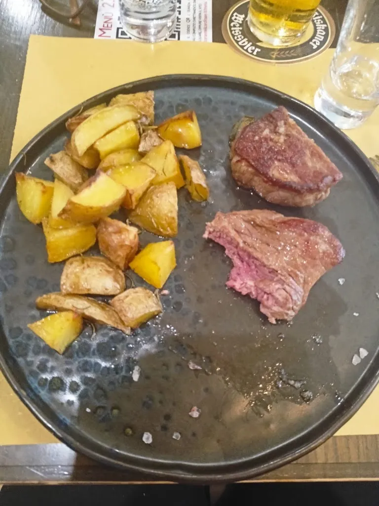 Sonia Borrini_Pub Ristorante Il Cardinale_Gozzano_review