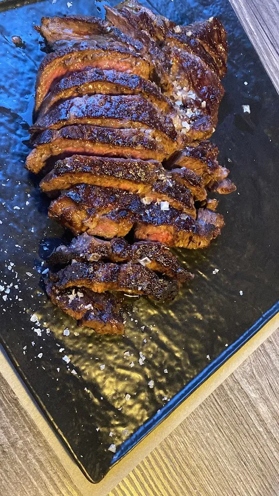 Juane Stander_La Tagliata Brasserie_Grinzane Cavour_review