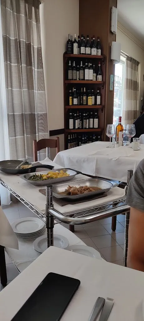 Zhizhen Qin_Trattoria Del Mulino_Grinzane Cavour_review