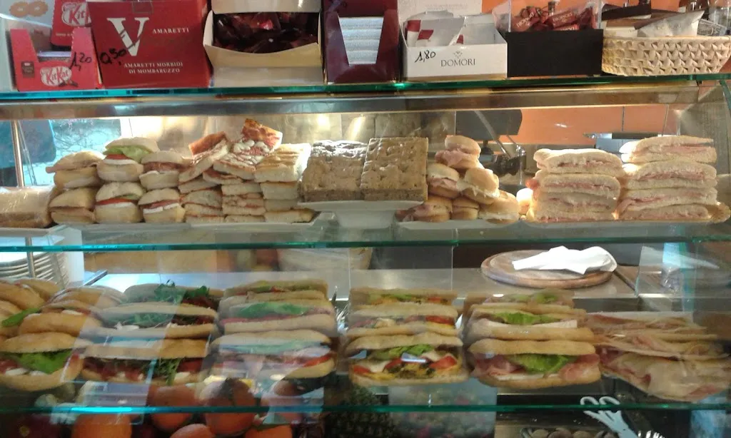 Sofi Bar restaurant in Incisa Scapaccino