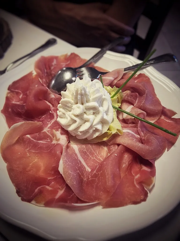 Josh Lawson_Osteria del Vergante_Invorio_review