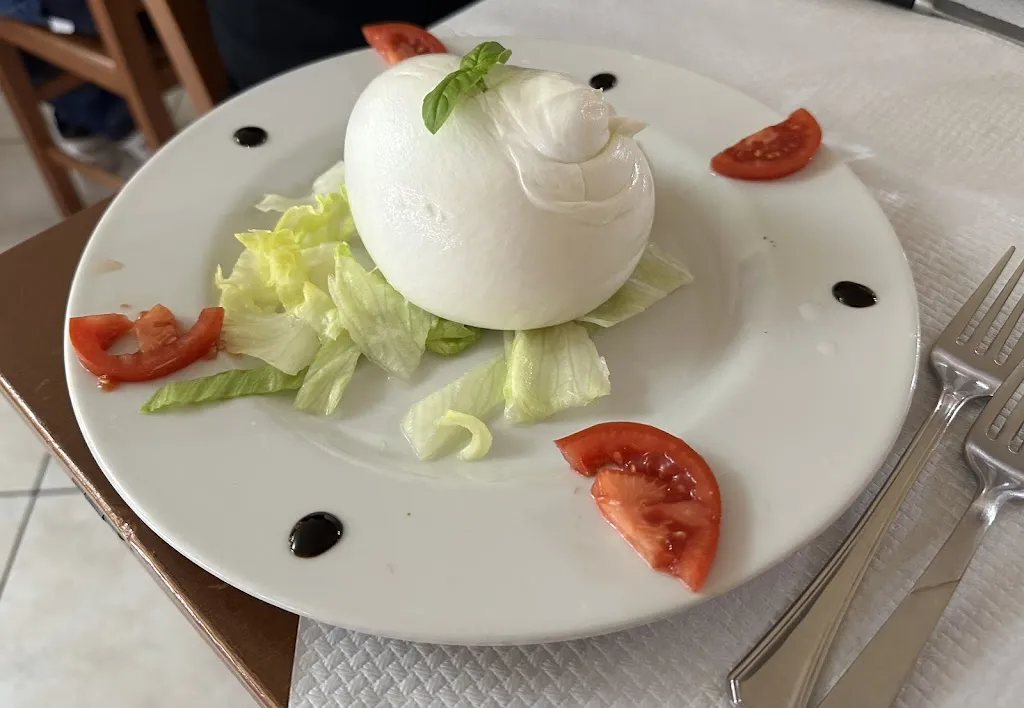 Al Vecchio Casello B&B - Trattoria Pizzeria - Prodotti Tipici Pugliesi_Cerignola_slider_image_2