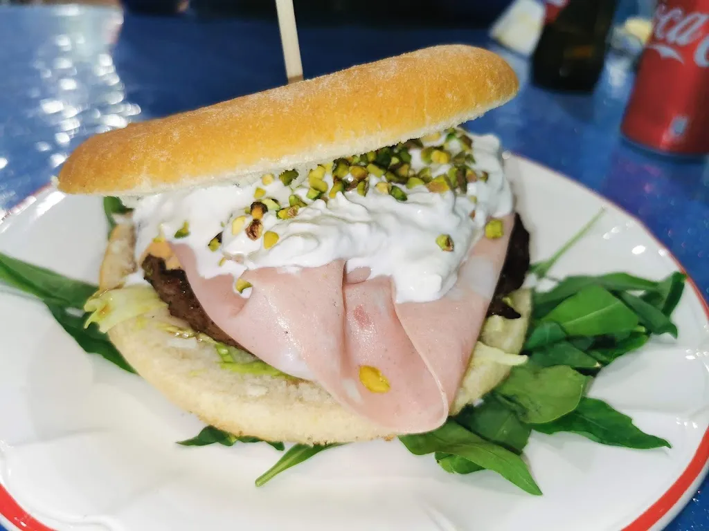 pio riv0_Mister Pinuccio Paccari “L'originale” dal 1989_Cerignola_review