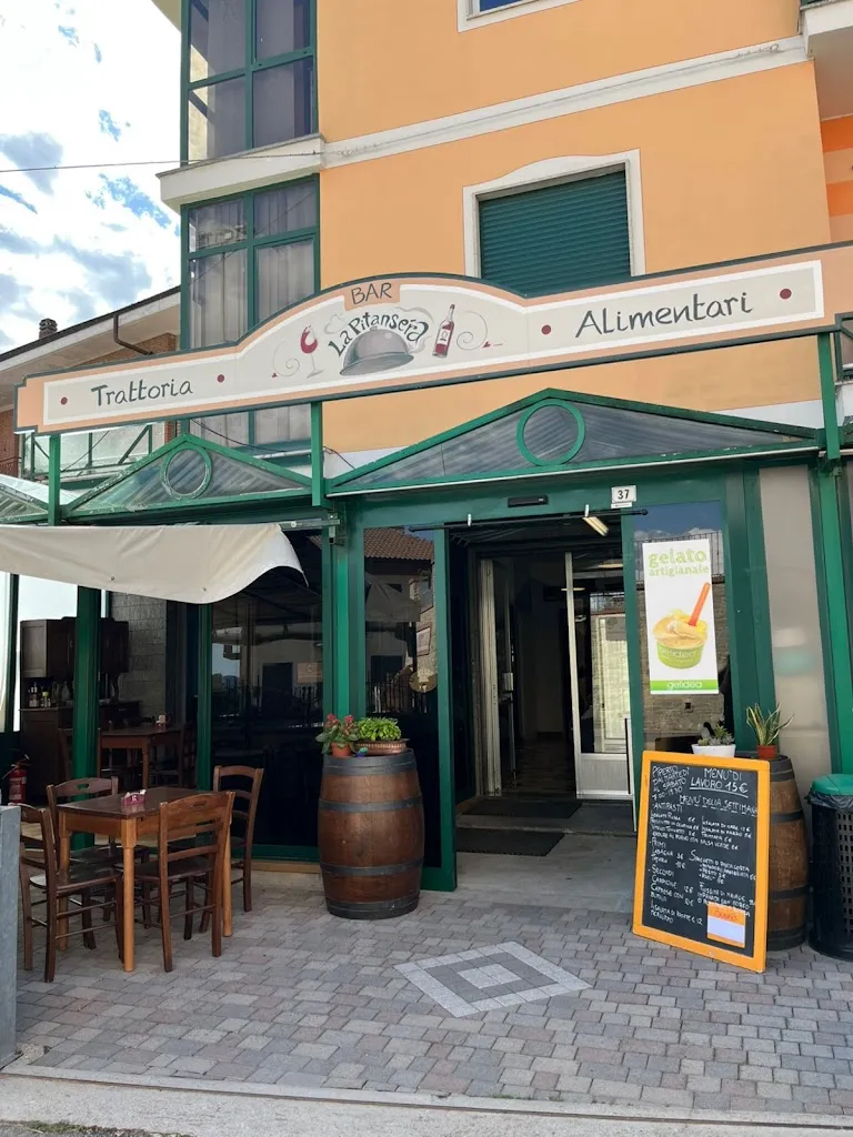 La Pitanseȓa restaurant in Lequio Berria