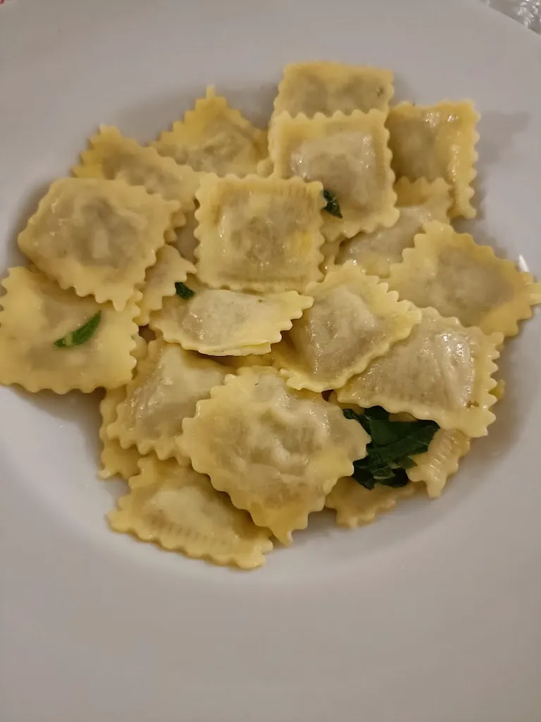 Francesco -NL-_Pizzeria La Ru'_Lequio Berria_review