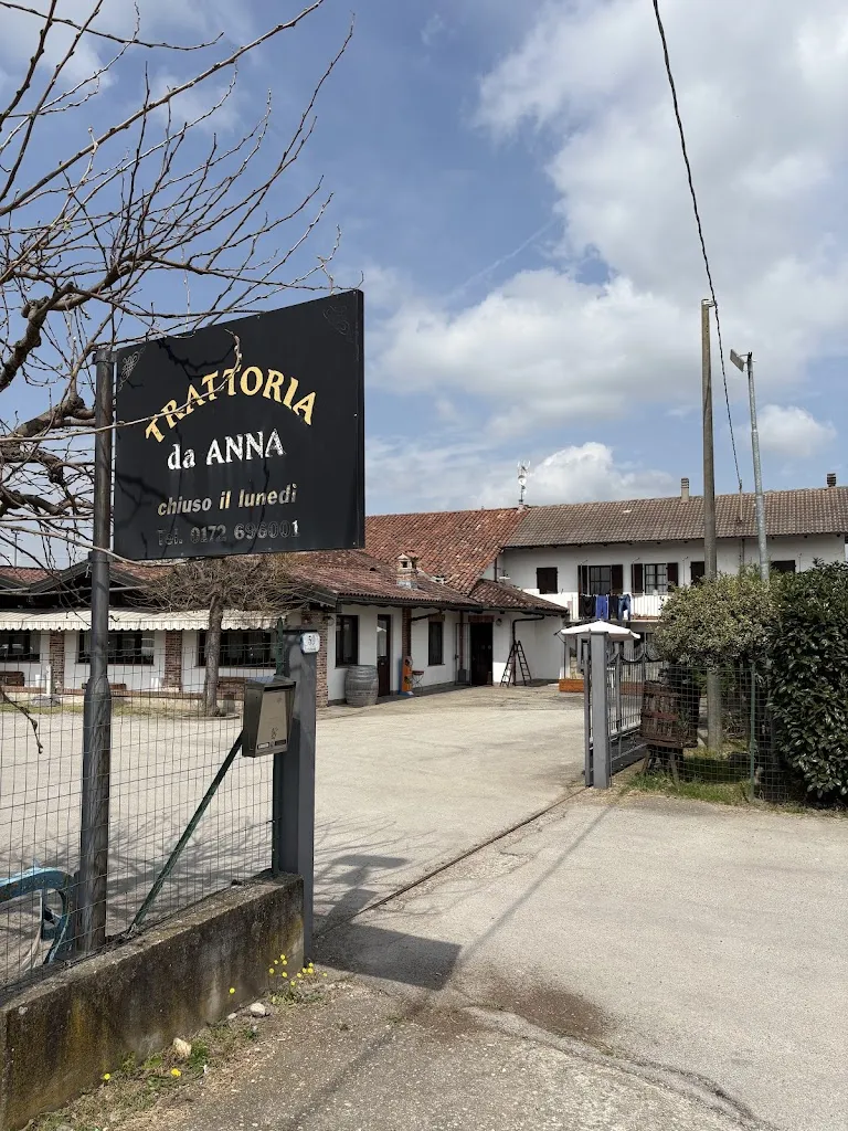 Trattoria Da Anna restaurant in Lequio Tanaro