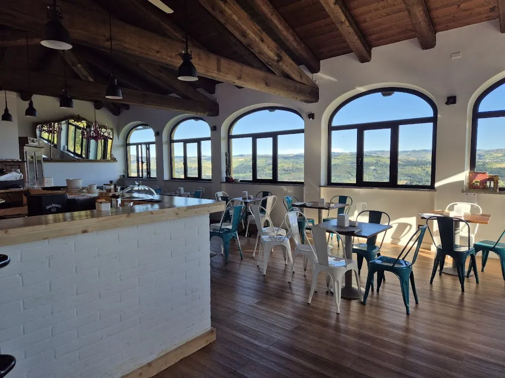 Panorama Bar_Lequio Tanaro_slider_image_1