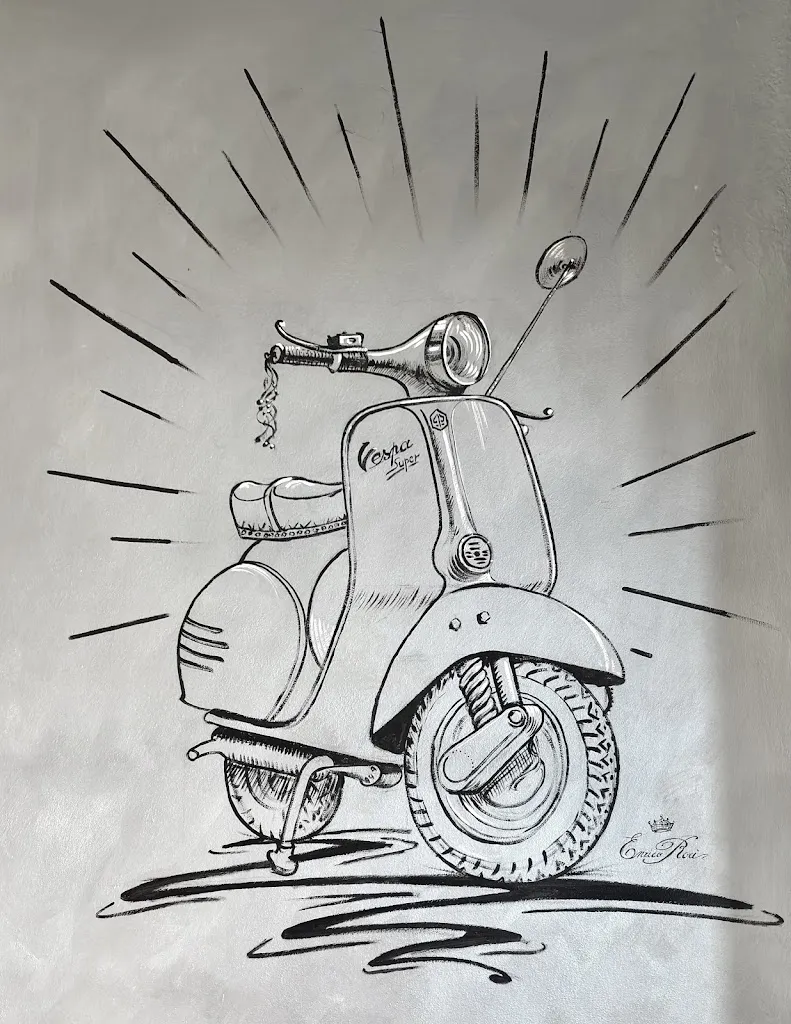 Francesco Chiaradia_bar Vespa_Lesegno_review