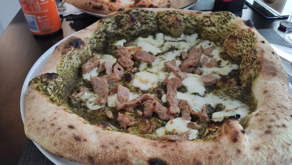 Maurizio Boaretto_Rouge Pizza_Lessona_review