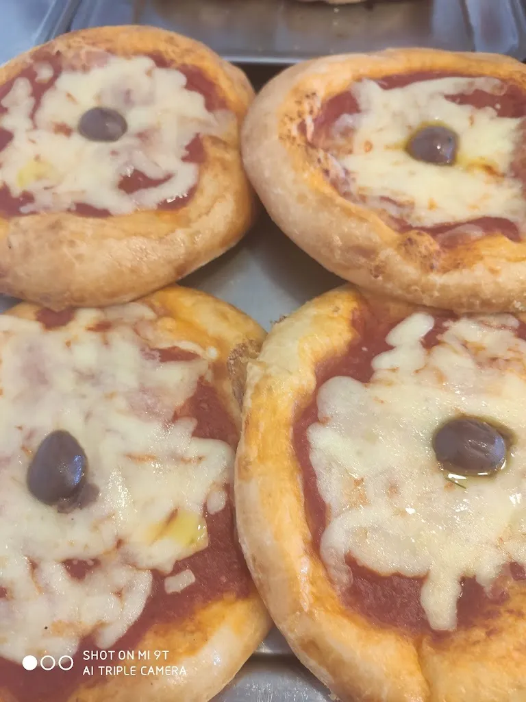 Sapori di Sicilia Gastronomia Bar Tavola Calda_Leini_slider_image_3