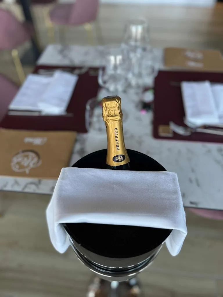 Molo92_Leini_slider_image_2