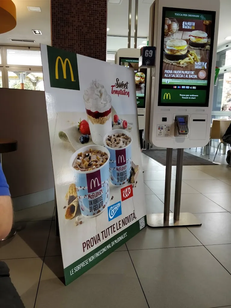 Menu_McDonald's_Leini_image_3