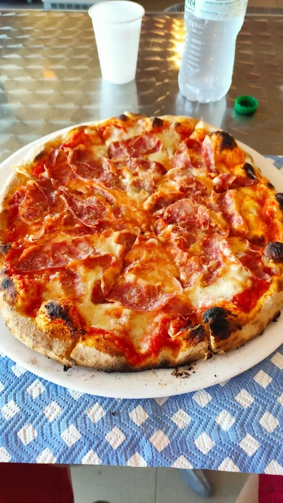 Marco Martina_Pizzeria Pizza Super Star_Leini_review