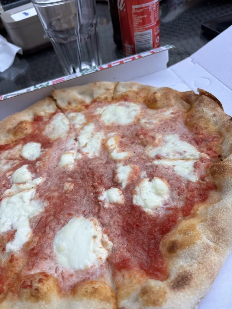 Aladdin - Pizzeria Kebab_Leini_slider_image_3