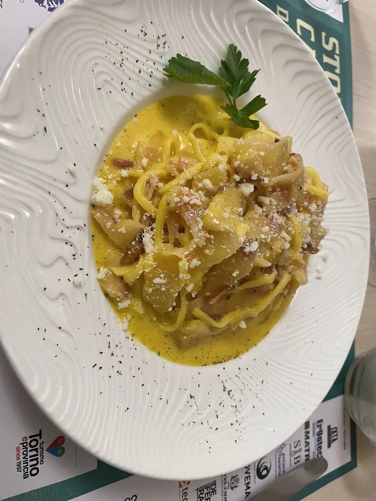 Leigh Harrington_La Gusteria_Ivrea_review