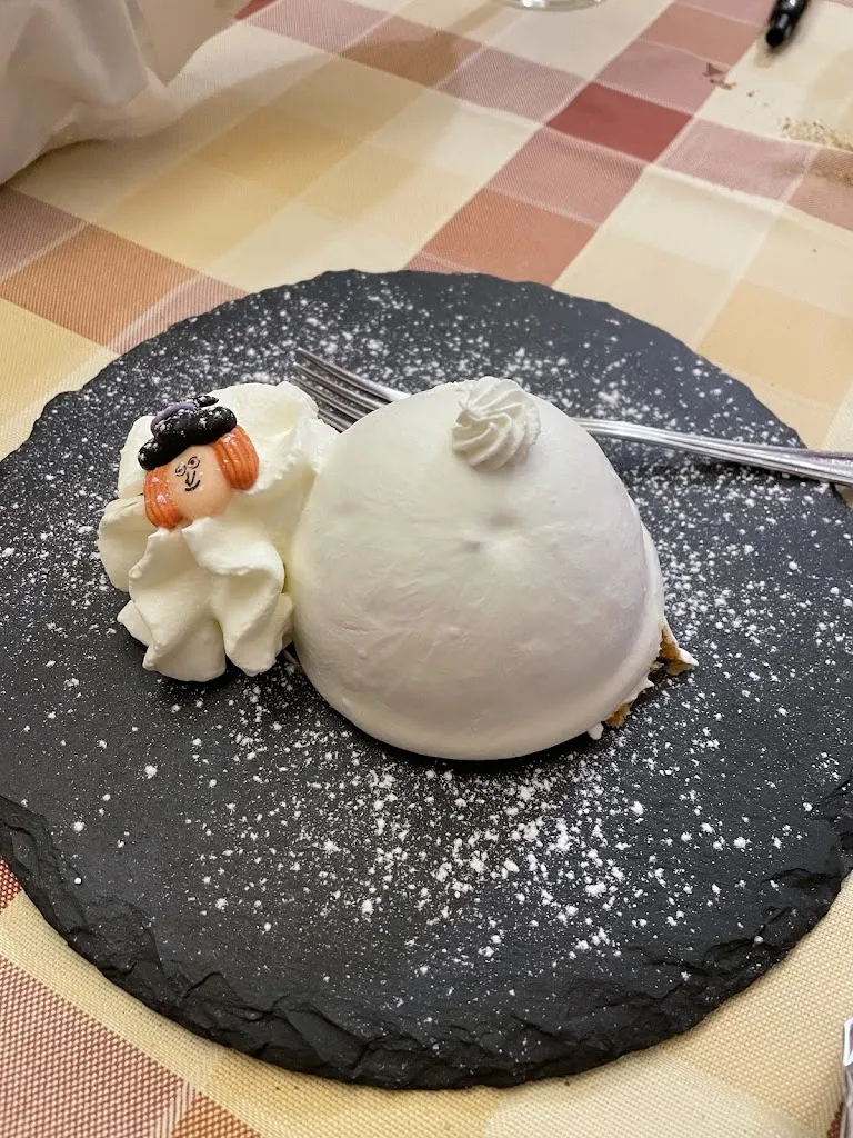 Giorgia Pecorella_Sale e Pepe_Ivrea_review