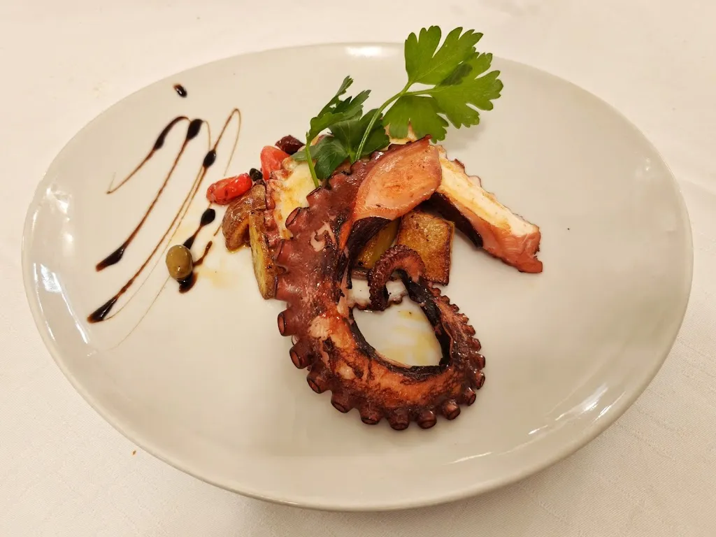 Aquila Nera Ristorante_Ivrea_slider_image_3