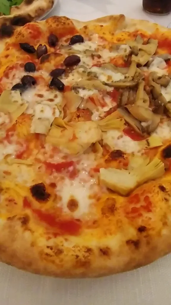 Ristorante Pizzeria Da Romano_Ivrea_slider_image_2