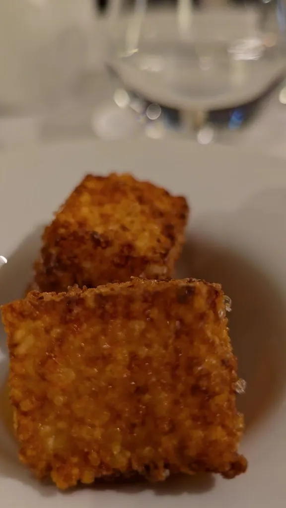 XO Lounge Bar_Ivrea_slider_image_2