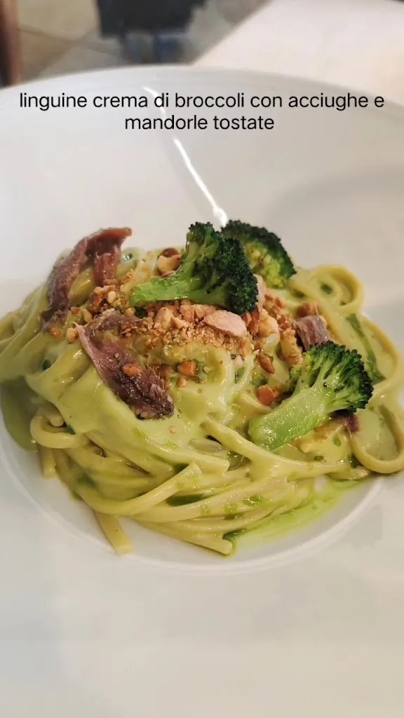 Trattoria Vecchio Cipresso restaurant in Ivrea