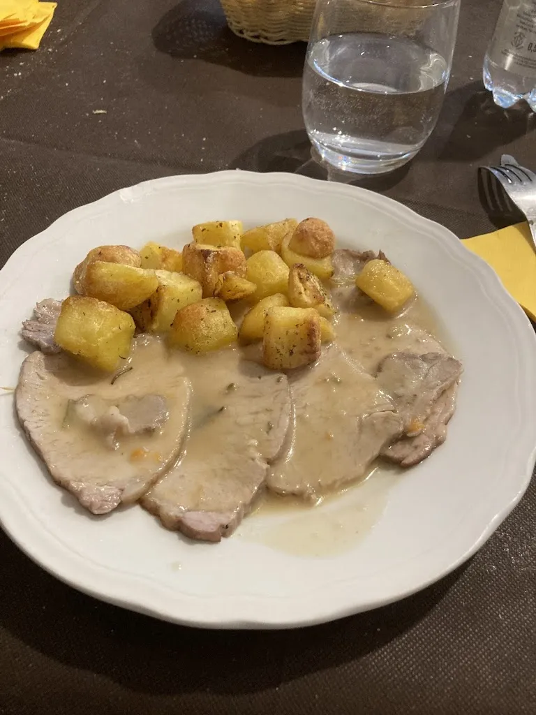 Osteria il girarrosto_Ivrea_slider_image_2