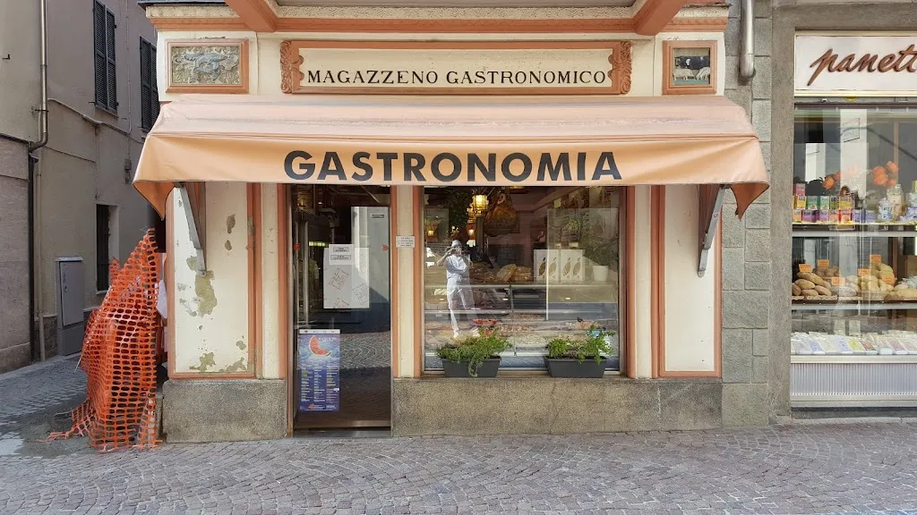 Magazzeno Gastronomico restaurant in Ivrea