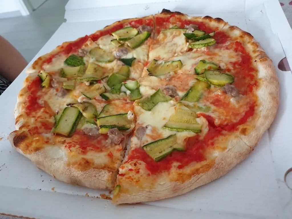 Menu_ErikPizza di Petti Vincenzo_Ivrea_image_5