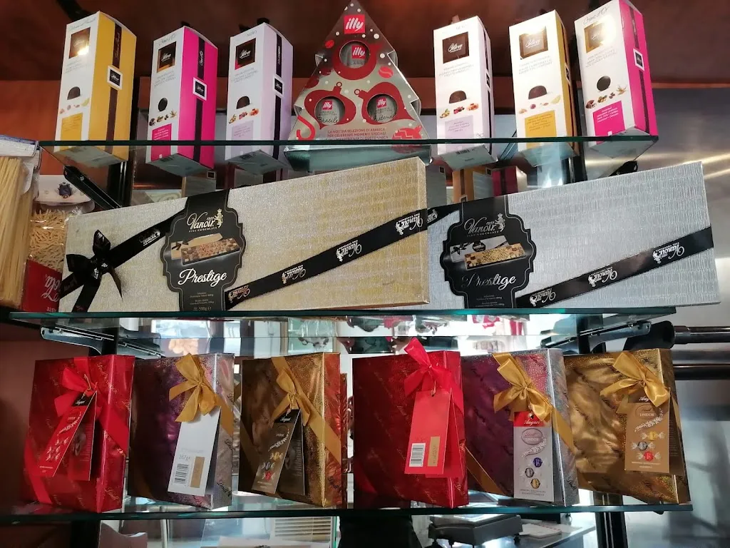 Pizza kebab sara il buon gusto restaurant in Livorno Ferraris