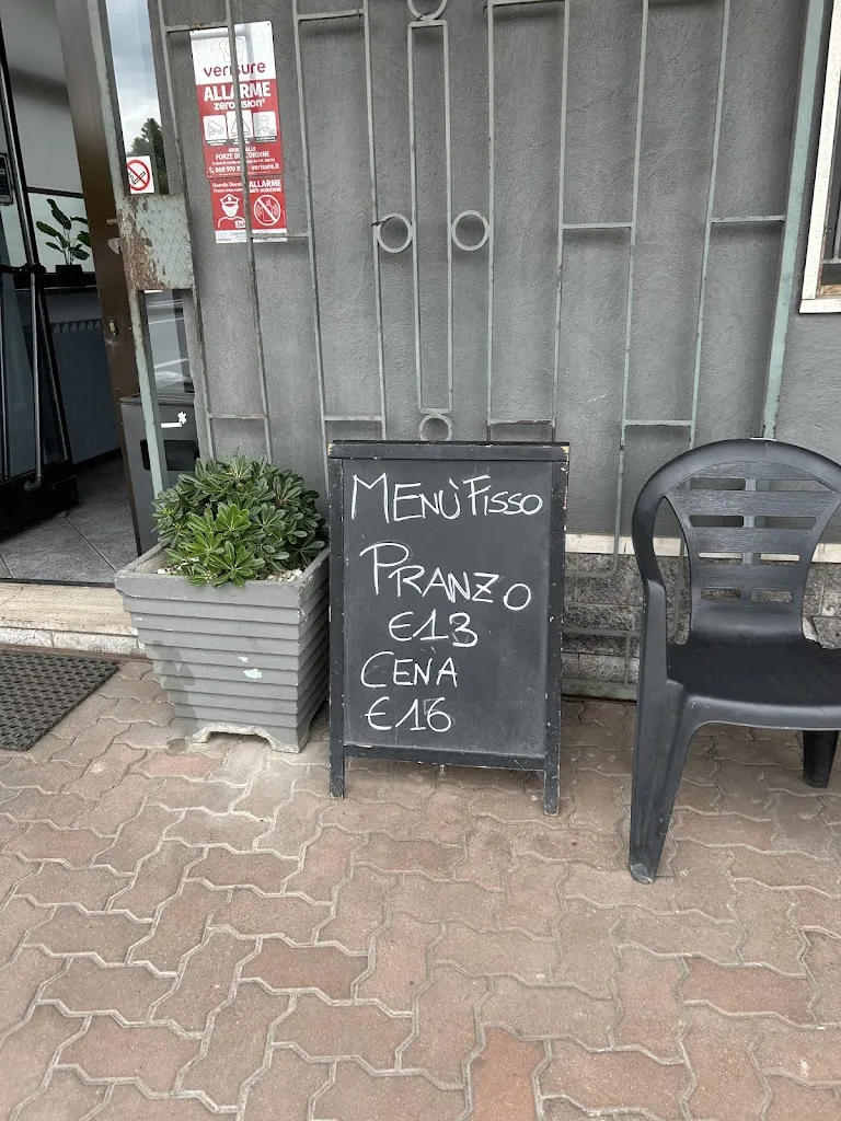 Paolo Giovanni Dorigo_Kitchen street bistrò_Litta Parodi-Cascinagrossa_review