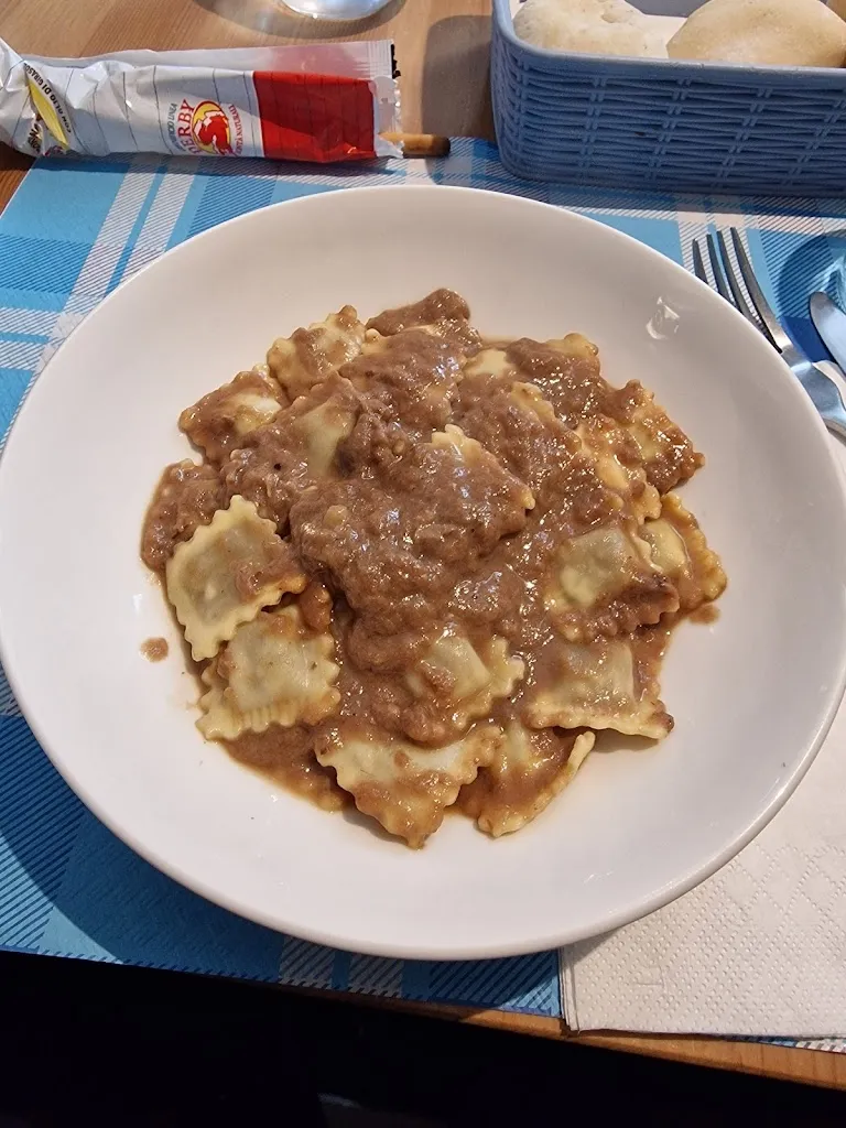 Kitchen street bistrò_Litta Parodi-Cascinagrossa_slider_image_2