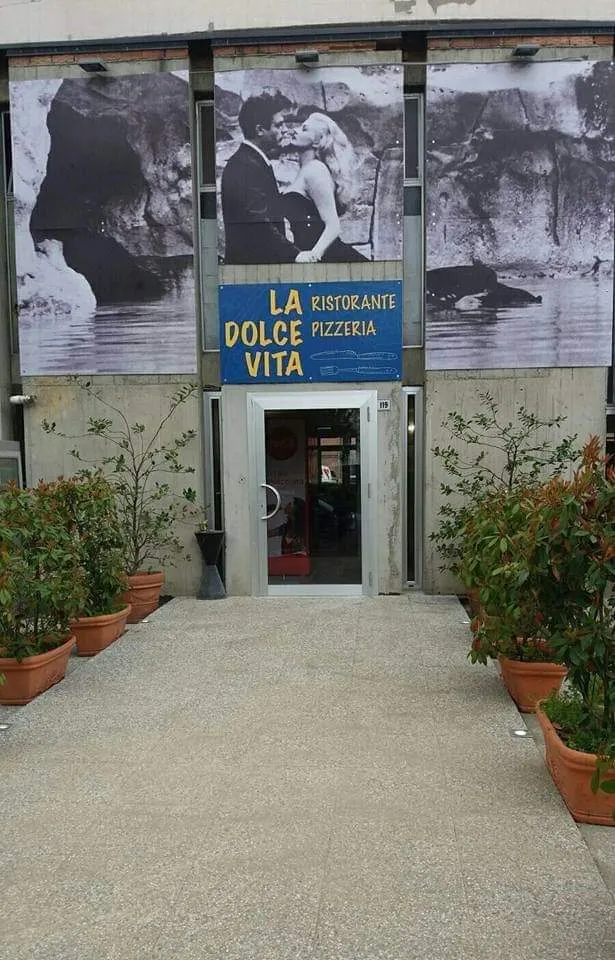 Ristorante Pizzeria La Dolce Vita_Litta Parodi-Cascinagrossa_slider_image_1