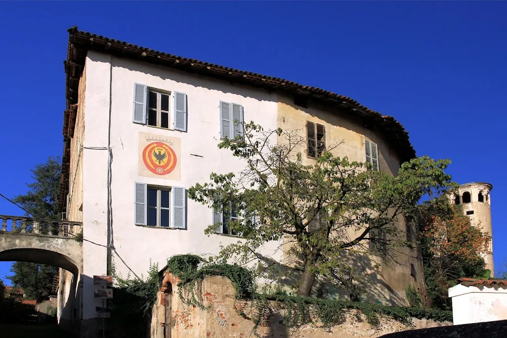 Castello di Lozzolo_Lozzolo_slider_image_1