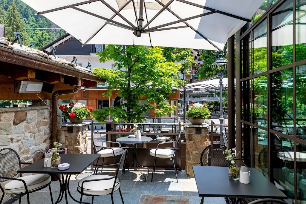 White - Ristorante & Lounge Bar (Limone Piemonte) restaurant in Limone Piemonte