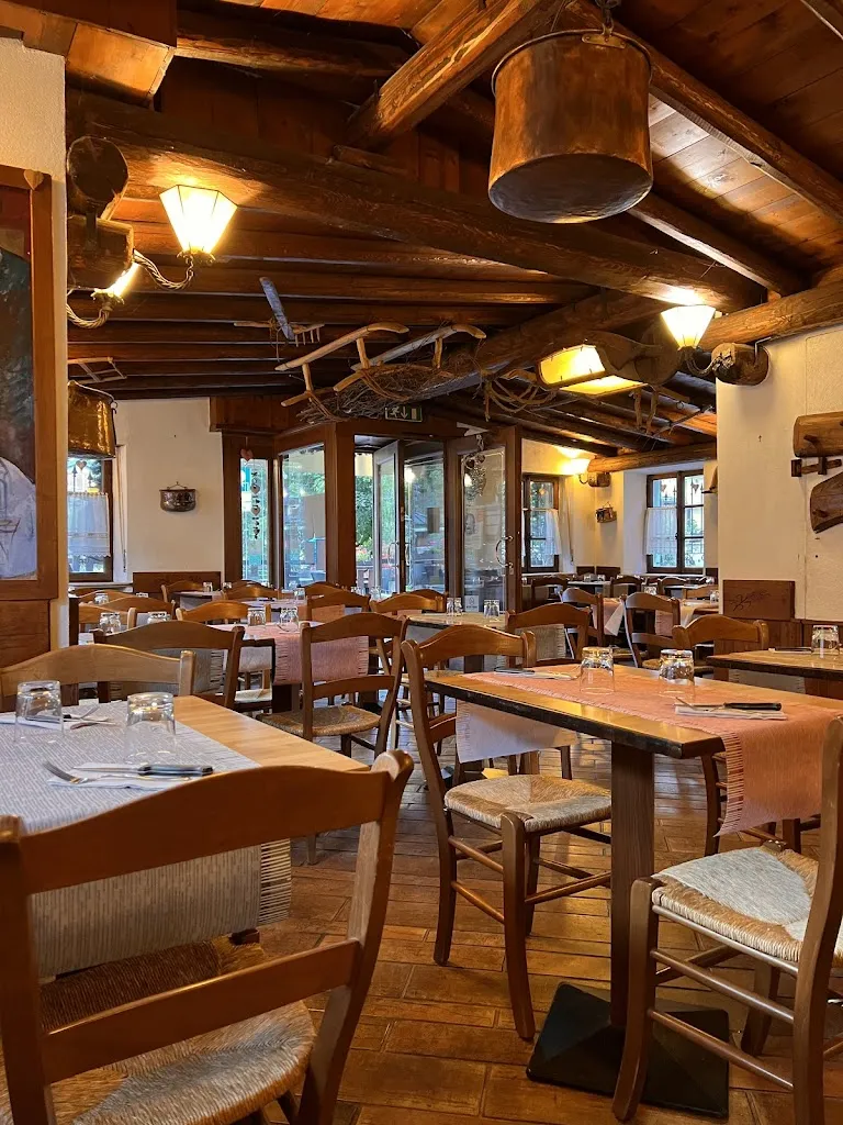 Il Pizzicotto Pizzeria Steak House_Limone Piemonte_slider_image_2