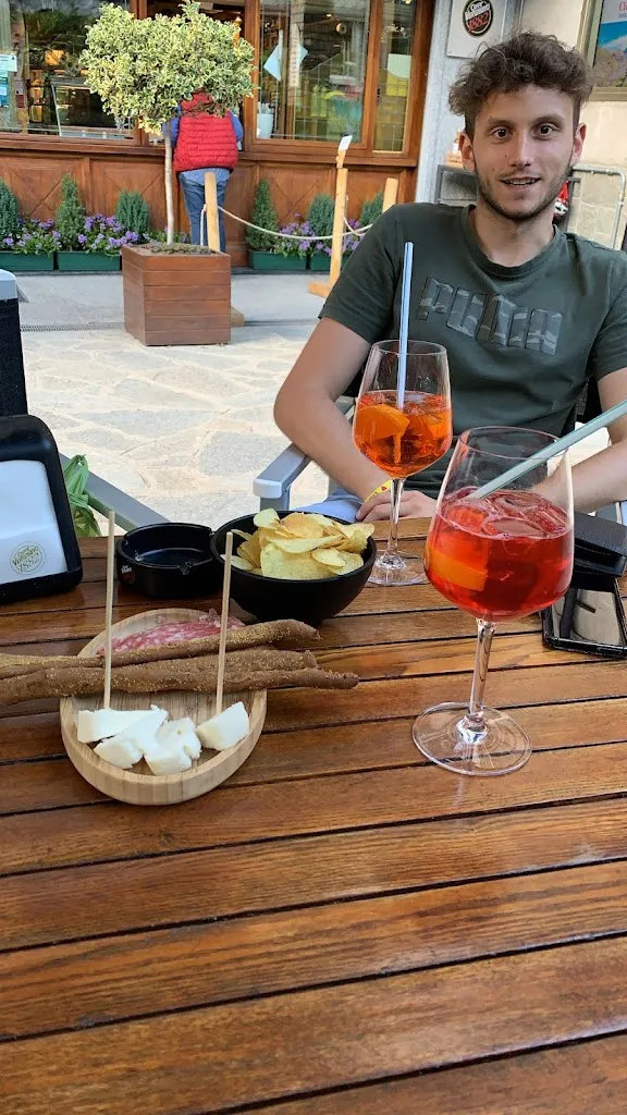 Simone Calo_Bar Perugina_Limone Piemonte_review