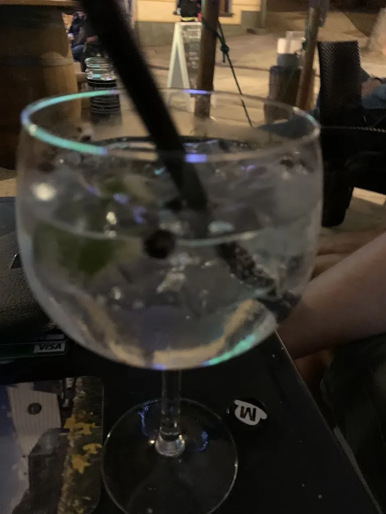 Simone Calo_Puntsa Bierstube_Limone Piemonte_review