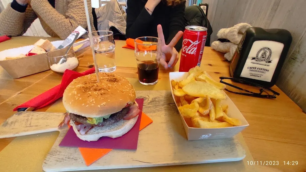 Alessandro_Bar/Tavola Calda Bar Zona Verde_Limone Piemonte_review