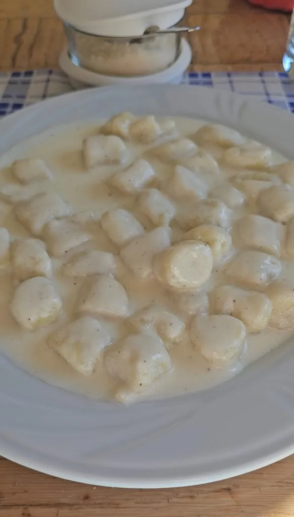 Laura Bosco_Bar Ristorante Chalet Sanremo_Limone Piemonte_review