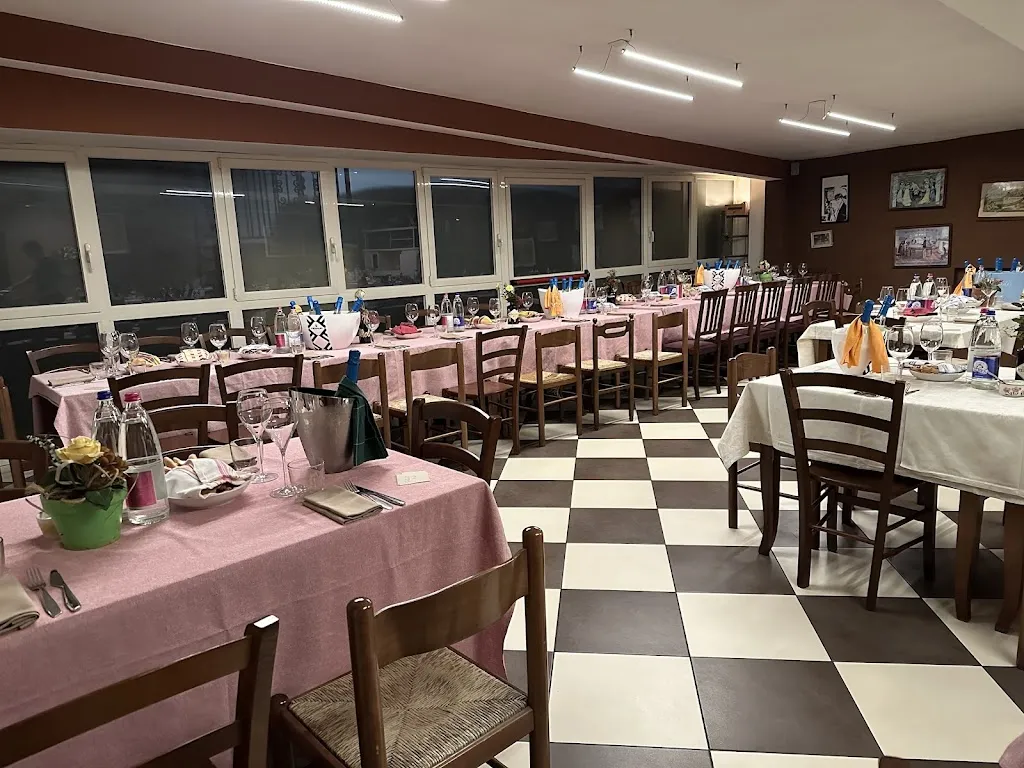 La Piola restaurant in Lombriasco