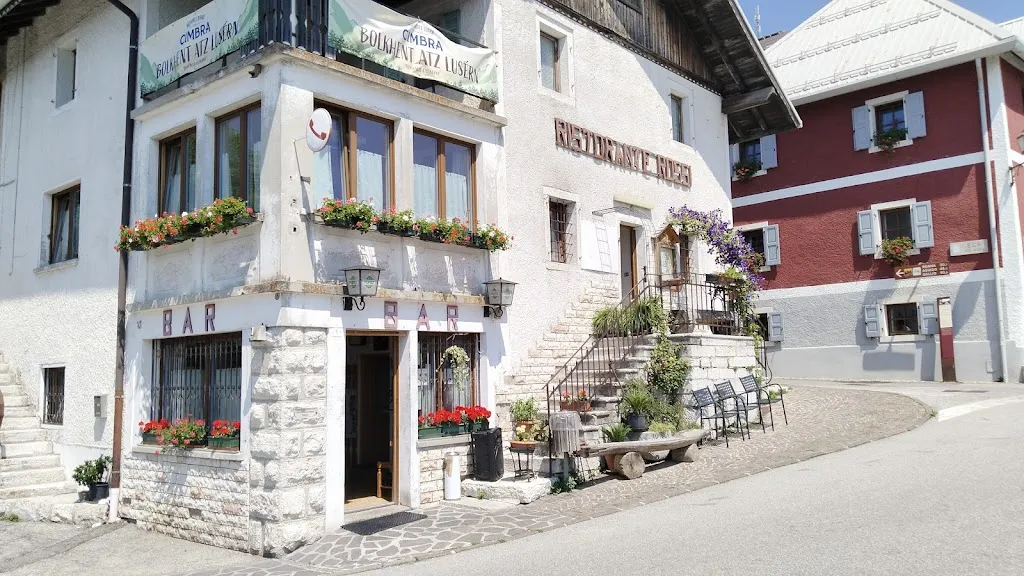 Bar Ristorante Rossi - Platzbirt_Luserna_slider_image_3